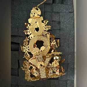 Danbury mint ornament